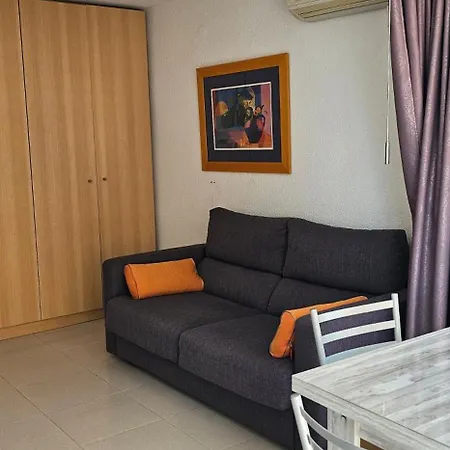 Virginia 48-15-7 Appartement *